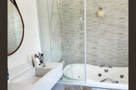 8_photo/94cfa7e257.adb9fcd35d178071-ATLAS-811bbd9f-7bbf-4689-ba55-c2af61c81636.jpg de casa de condomínio à venda com 4 quartos, 350m² em Portal do Santa Paula, Cotia