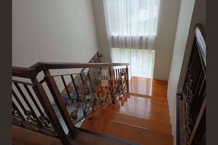 11_photo/94cfa7e257.adb9fcd35d178071-ATLAS-fdc8f89e-fb1c-4322-86b1-38c48cf25ccc.jpg de casa de condomínio à venda com 5 quartos, 350m² em Portal do Santa Paula, Cotia