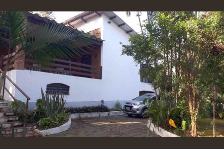 11_photo/94cfa7e68d.f5994e8b2021a887-ATLAS-68e3c4fd-b974-497d-92b2-40d04556f686.jpg de casa à venda com 4 quartos, 388m² em Chácara Rincão, Cotia