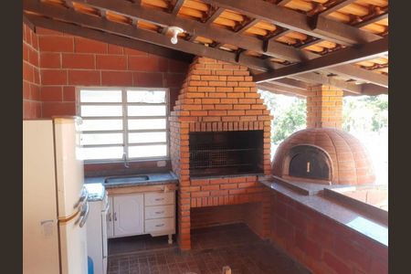 6_photo/94cfa7e6fb.9132497718f969a5-ATLAS-23bd36b0-73a3-4c3f-a1fa-c3f019aaf571.jpg de casa à venda com 3 quartos, 228m² em Chácara Rincão, Cotia