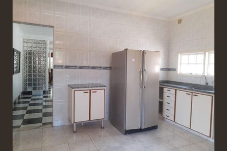 9_photo/94cfa7e6fb.9132497718f969a5-ATLAS-bca9854b-28da-4fc9-85b3-6e0b6117f757.jpg de casa à venda com 3 quartos, 228m² em Chácara Rincão, Cotia
