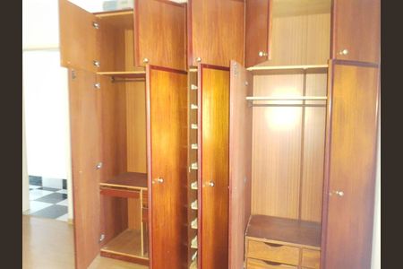 16_photo/94cfa7e6fb.9132497718f969a5-ATLAS-e08b7afa-69ca-40f6-bdc0-a5a71c92ad75.jpg de casa à venda com 3 quartos, 228m² em Chácara Rincão, Cotia