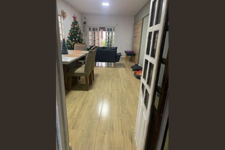 37_photo/94cfa7e8b9.01061cb6ad72014f-ATLAS-e02d537d-be86-461a-a1c4-db79b53c47ec.jpg de casa à venda com 3 quartos, 210m² em Chácara Rincão, Cotia