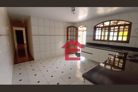 2_photo/94cfa7ef0d.61df383ebc62b81a-ATLAS-24cbd070-c8a6-4f4a-8524-646244c8054e.jpg de casa à venda com 7 quartos, 327m² em Chácara Rincão, Cotia