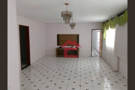 3_photo/94cfa7ef27.4f48e483d4bcdc3b-ATLAS-588af850-4d2b-4916-8e24-a188c52bf4ee.jpg de casa à venda com 4 quartos, 476m² em Chácara Belverde, Cotia