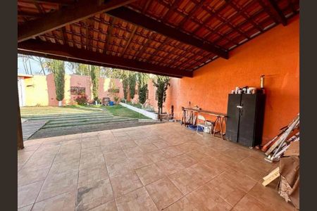 10_photo/94cfa7ef5b.f14d7a494a64fc38-ATLAS-eaf1bf38-898a-40b4-8f8a-38bb19d211a2.jpg de casa à venda com 3 quartos, 510m² em Chácara Rincão, Cotia