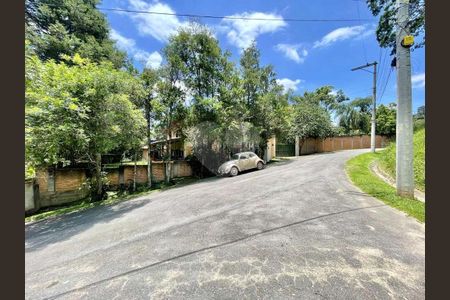 6_photo/94cfa80129.e3da74daae84817a-ATLAS-09f9af82-eb42-43c7-9536-ff82ba8a6bfb.jpg de casa de condomínio à venda com 7 quartos, 385m² em Jardim Santa Paula, Cotia