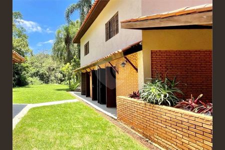 6_photo/94cfa80129.e3da74daae84817a-ATLAS-5d7e390d-d074-4b5d-be30-49097e068564.jpg de casa de condomínio à venda com 7 quartos, 385m² em Jardim Santa Paula, Cotia