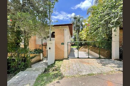 12_photo/94cfa80129.e3da74daae84817a-ATLAS-83ebce8d-e7f1-4374-b06a-ba9256a4db47.jpg de casa de condomínio à venda com 7 quartos, 385m² em Jardim Santa Paula, Cotia