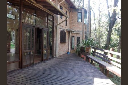 9_photo/94cfa801b5.35cb2562ae28c182-ATLAS-583c0570-0f40-4dc5-a7c2-4e66ee293ee0.jpg de casa à venda com 3 quartos, 230m² em Jardim Santa Paula, Cotia