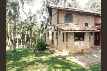 12_photo/94cfa801b5.35cb2562ae28c182-ATLAS-68f1e53b-3239-46ad-9a1b-c09a7b98de6b.jpg de casa à venda com 3 quartos, 230m² em Jardim Santa Paula, Cotia