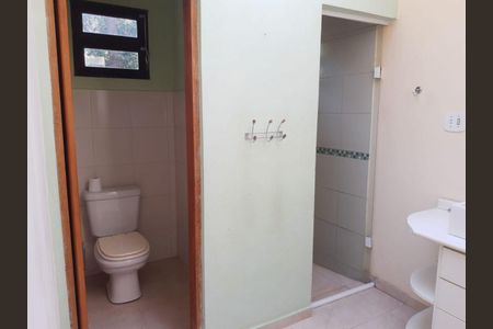 4_photo/94cfa801b5.35cb2562ae28c182-ATLAS-ebfa7daf-8d95-4d91-b3ac-5377db8c4d7e.jpg de casa à venda com 3 quartos, 230m² em Jardim Santa Paula, Cotia