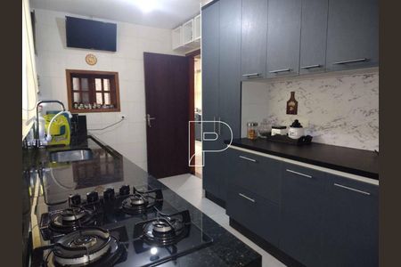 47_photo/94cfa8098d.eb4747a7722cd593-ATLAS-6372f7dc-5a4f-4040-8a93-17a1b80af2bb.jpg de casa à venda com 4 quartos, 600m² em Portal Do S Paula, Cotia