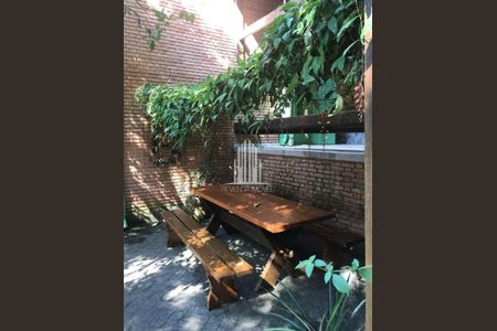 49_photo/94cfa80f13.dd68957920ec0d71-ATLAS-1fc0089b-8ed1-4a90-a0db-df7753782a2c.jpg de casa à venda com 1 quarto, 271m² em Jardim Santa Paula, Cotia