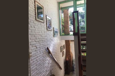 29_photo/94cfa80f13.dd68957920ec0d71-ATLAS-6526ec56-c751-4102-977b-80d4a3d63f4c.jpg de casa à venda com 1 quarto, 271m² em Jardim Santa Paula, Cotia