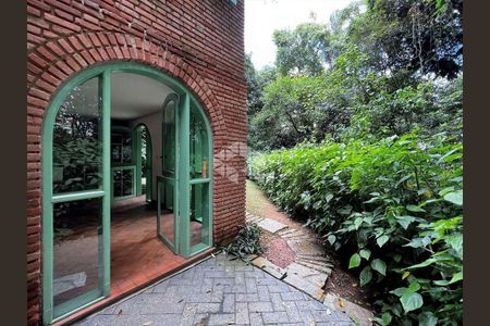 43_photo/94cfa80faf.3174929d226e12a0-ATLAS-c85b3822-8e46-45bd-a723-9ef856cb7464.jpg de casa à venda com 2 quartos, 271m² em Jardim Santa Paula, Cotia