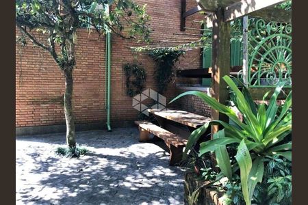 26_photo/94cfa80faf.3174929d226e12a0-ATLAS-cd840969-65f6-47ff-89ca-9e0ec8e0f4c9.jpg de casa à venda com 2 quartos, 271m² em Jardim Santa Paula, Cotia