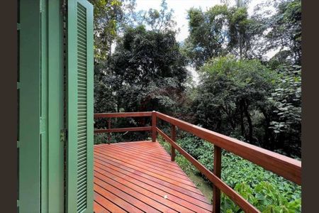 24_photo/94cfa80fb1.3174929d226e12a0-ATLAS-7c69413e-8ea2-4eee-8035-c03661d9769e.jpg de casa à venda com 1 quarto, 271m² em Tabuleiro Verde, Cotia