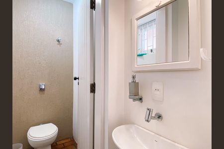 24_photo/94cfa8105f.97d17fef2ce51bab-ATLAS-50c8f44f-eddf-4e83-ac3f-28afdfe3cb6d.jpg de casa à venda com 6 quartos, 700m² em Tabuleiro Verde, Cotia