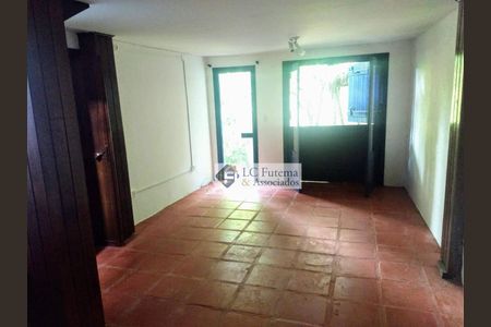 2_photo/94cfa81d57.7f027ab120160328-ATLAS-ba3a26fb-a555-48c8-8d62-7b6972f2e6a1.jpg de casa à venda com 4 quartos, 210m² em Jardim Santa Paula, Cotia