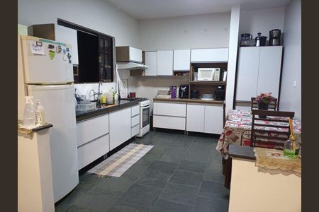 4_photo/94cfa828b1.aef4de6394ba8e6d-ATLAS-94640868-6b15-4580-bb20-e019614b962b.jpg de casa à venda com 2 quartos, 75m² em Jardim Isis, Cotia