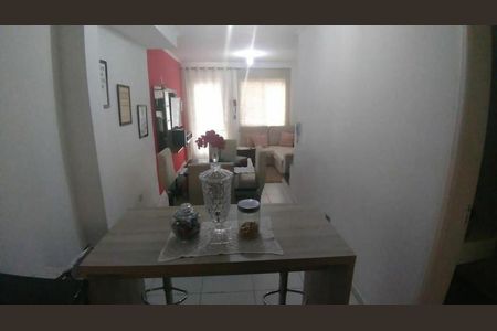 4_photo/94cfa83745.250cd22c193f248b-ATLAS-6e73a5bd-5b01-493b-8b2f-eb362f538f38.jpg de casa à venda com 2 quartos, 64m² em Jardim Sandra, Cotia
