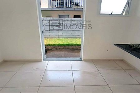 5_photo/94cfa83973.442f276d2b75e2a3-ATLAS-647e1fd0-f8c8-4a2f-8503-32eb00d9fb36.jpg de casa à venda com 2 quartos, 70m² em Bairro Jardim Nossa Senhora das Graças, Cotia