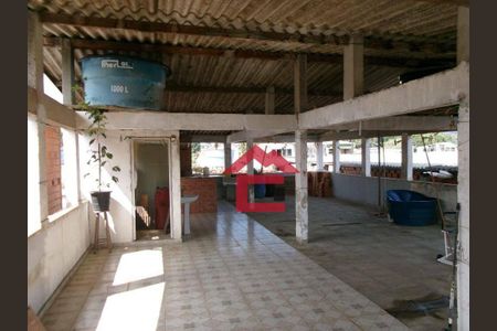 1_photo/94cfa839c3.ae3d86bef28e162d-ATLAS-d105fb8c-9e0a-483e-96e1-a013002f3e58.jpg de casa à venda com 2 quartos, 170m² em Jardim Sandra, Cotia