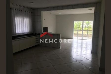 4_photo/94cfa8424b.eb4747a7722cd593-ATLAS-9d0bd137-b9a4-4720-990b-b15bca94cf3f.jpg de casa de condomínio à venda com 2 quartos, 134m² em Portal do Santa Paula, Cotia