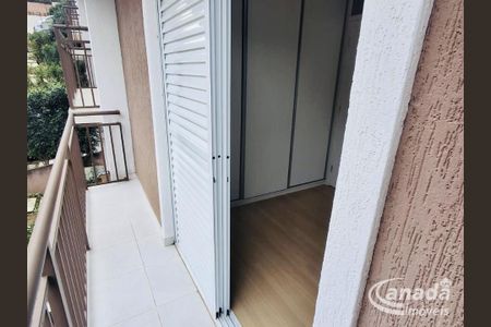 9_photo/94cfa84f03.490ec363d0f42932-ATLAS-6cfbbf3a-2449-44a9-9dfd-8b4a0ff0f7ae.jpg de casa à venda com 2 quartos, 60m² em Paisagem Casa Grande, Cotia