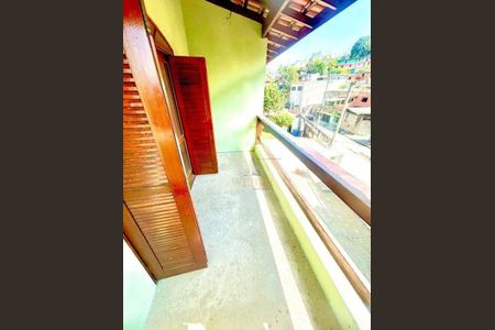 11_photo/94cfa85b03.61bdc0c06b760ac2-ATLAS-e3c0a532-30f1-4d9b-9aa0-05580c64f3cf.jpg de casa à venda com 3 quartos, 260m² em Jardim Nossa Senhora das Gracas, Cotia