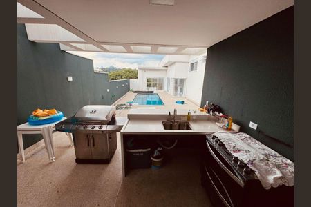 9_photo/94cfa87535.4a7708b419391496-ATLAS-c03342e1-e36c-4933-a4f9-93f17df5bdf3.jpg de casa à venda com 4 quartos, 311m² em Morro Grande, Cotia