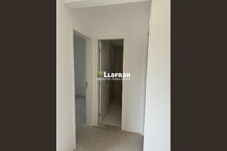 4_photo/94cfa985d9.c65db5d48a7541ba-ATLAS-36ffdfb3-366b-4869-a344-4f78e8ad541f.jpg de apartamento à venda com 3 quartos, 68m² em Colinas de Cotia, Embu das Artes