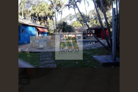 24_photo/94cfa98737.f279df7ab7105e24-ATLAS-be10d228-c976-4eab-ba34-2dbcadefd7ef.jpg de casa à venda com 4 quartos, 450m² em Jardim dos Ipes, Embu das Artes