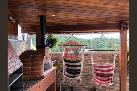 6_photo/94cfa98e79.efb4654fbbb139a8-ATLAS-ff9bb1e0-5f6d-40c4-ac09-290bea1db380.jpg de casa à venda com 2 quartos, m² em Bairro Jardim Nossa Senhora das Graças, Cotia