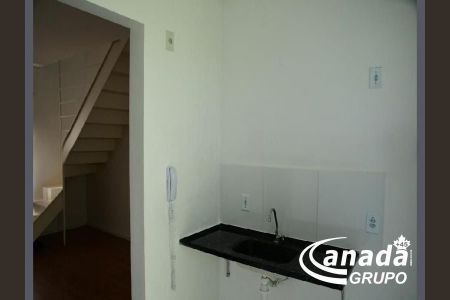 3_photo/94cfa992f3.c1a9b830dfa0de40-ATLAS-2ff575a2-2338-4f4a-925b-4643fd69e0fc.jpg de casa para alugar com 2 quartos, 60m² em Vila Monte Serrat, Cotia