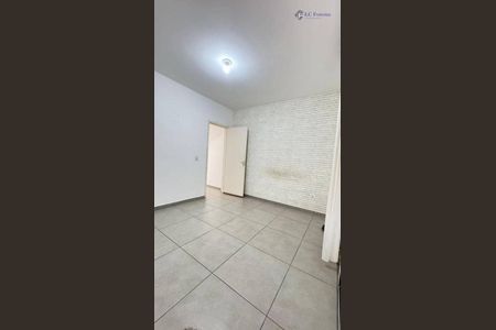 17_photo/94cfa9a215.f32e30f0f269cfd9-ATLAS-b574bc61-688f-4556-85f7-9186bdc28e92.jpg de casa para alugar com 2 quartos, 75m² em Jardim Petropolis, Cotia