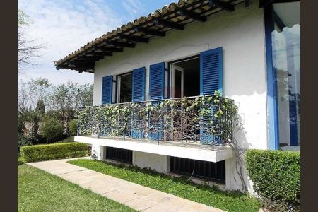 5_photo/94cfa9bbb9.0dba02f6e03a3679-ATLAS-69b02fc6-868d-434b-a48b-bfa75f0e6813.jpg de casa à venda com 3 quartos, 885m² em Bairro Jardim Nossa Senhora das Graças, Cotia