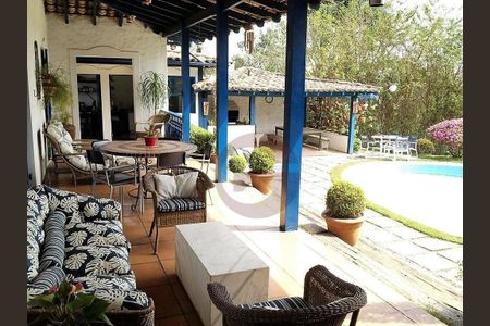 3_photo/94cfa9bbb9.0dba02f6e03a3679-ATLAS-a183b4e3-bf35-44e2-bc6b-d55d3fbcda5e.jpg de casa à venda com 3 quartos, 885m² em Bairro Jardim Nossa Senhora das Graças, Cotia