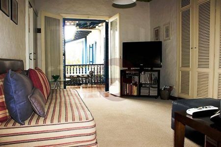 11_photo/94cfa9bbb9.0dba02f6e03a3679-ATLAS-c73b2b18-734b-484f-bbd6-d72e4e4cd37c.jpg de casa à venda com 3 quartos, 885m² em Bairro Jardim Nossa Senhora das Graças, Cotia