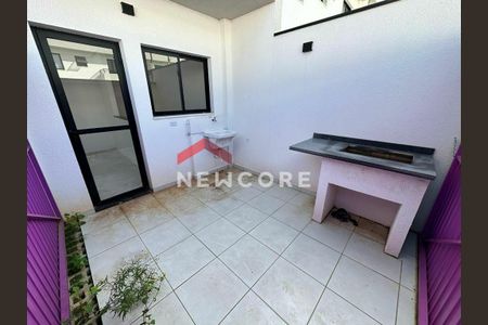 13_photo/94cfa9c2fd.2f15d505e37c7ac5-ATLAS-6b153bc4-b7d1-43f7-82fe-5ec9aaa3960b.jpg de casa à venda com 2 quartos, 71m² em Bairro Jardim Nossa Senhora das Graças, Cotia