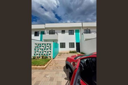 5_photo/94cfa9c31d.ceff8192393c33de-ATLAS-a8b02fc7-7ba7-45b7-90c8-bedfdd7ca5ab.jpg de casa à venda com 2 quartos, 67m² em Bairro Jardim Nossa Senhora das Graças, Cotia
