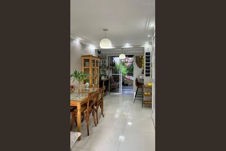 7_photo/94cfa9c361.531d0feb7dccb2d4-ATLAS-e6411873-6d6a-4b94-8f50-5b1667f17c44.jpg de casa à venda com 2 quartos, 71m² em Bairro Jardim Nossa Senhora das Graças, Cotia