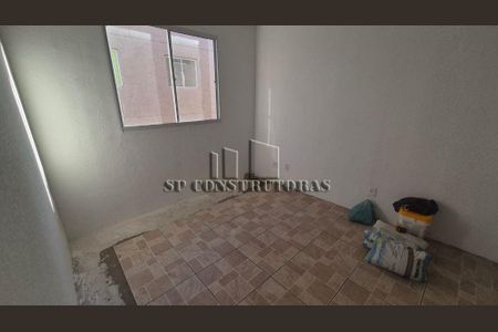 5_photo/94cfa9c361.f75fbe7a7d1e09a7-ATLAS-dcccb233-8ac7-497d-8857-bbf49497ed09.jpg de casa para alugar com 2 quartos, 39m² em Bairro Jardim Nossa Senhora das Graças, Cotia