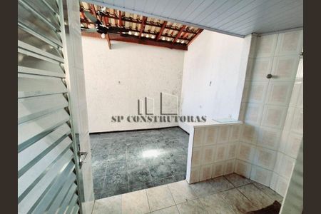 5_photo/94cfa9c481.763658c4aee3960b-ATLAS-14acef88-cf44-4da7-9120-6ed63bdde9ca.jpg de casa à venda com 2 quartos, 69m² em Bairro Jardim Nossa Senhora das Graças, Cotia
