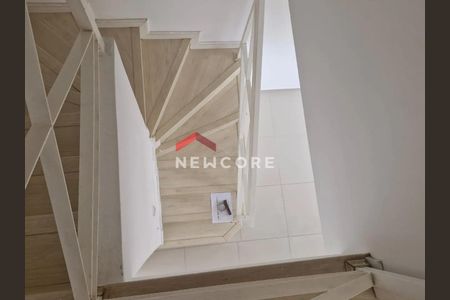 3_photo/94cfa9c487.b24a59dfe16413ee-ATLAS-0d4b6c7f-2fa7-4c9a-8f98-950c39c866f0.jpg de casa à venda com 2 quartos, 60m² em Jardim Petropolis, Cotia