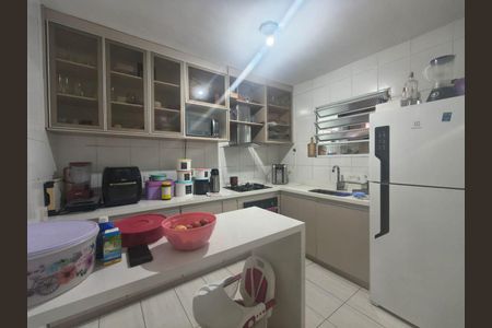 5_photo/94cfa9c487.b24a59dfe16413ee-ATLAS-41ac2993-d5ef-461e-9111-4a7430ac5d69.jpg de casa à venda com 2 quartos, 144m² em Jardim Petropolis, Cotia