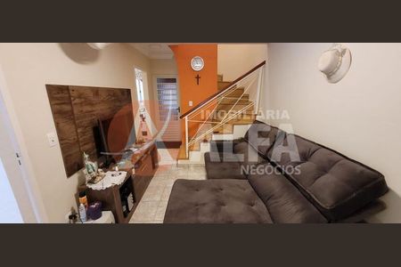 7_photo/94cfa9c48f.21b82dd0b136b59b-ATLAS-b37425f2-074f-428d-b100-262cc79e6c2e.jpg de casa à venda com 2 quartos, 70m² em Jardim Petropolis, Cotia