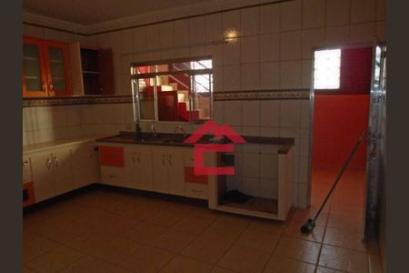 2_photo/94cfa9c4a1.9c3e99fa12a0becf-ATLAS-2ecb21dc-66e5-40a0-bb14-5f4fbf0deb9b.jpg de casa à venda com 3 quartos, 300m² em Jardim Petropolis, Cotia