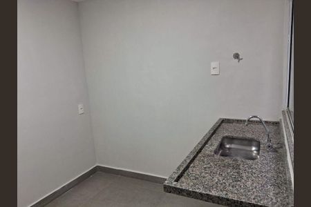 6_photo/94cfa9c57d.a7b2593691b93303-ATLAS-adf852be-9cab-405a-a1a4-a7958da2cd2d.jpg de casa à venda com 2 quartos, 50m² em Bairro Jardim Nossa Senhora das Graças, Cotia